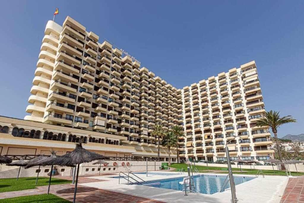 797 Holiday Rentals- Apartamento En Aloha Playa Frente Al Mar Benalmádena Εξωτερικό φωτογραφία