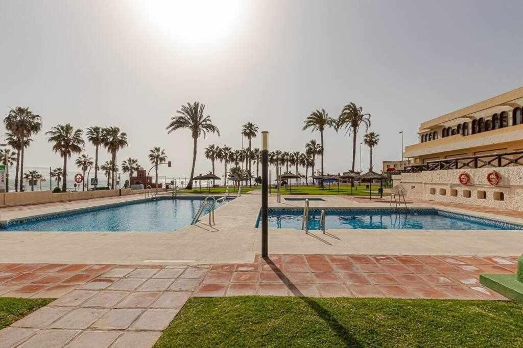 797 Holiday Rentals- Apartamento En Aloha Playa Frente Al Mar Benalmádena Εξωτερικό φωτογραφία